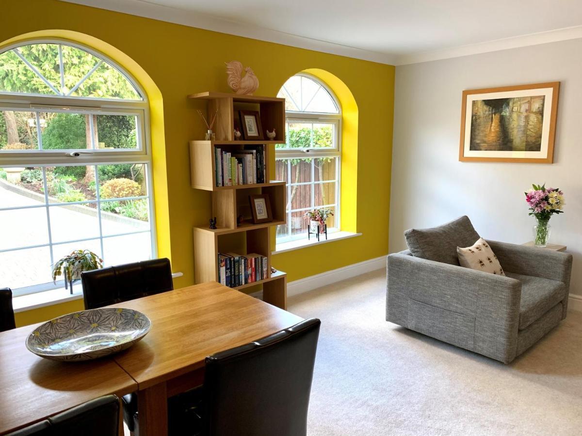 Homelands Apartment Cheltenham Buitenkant foto