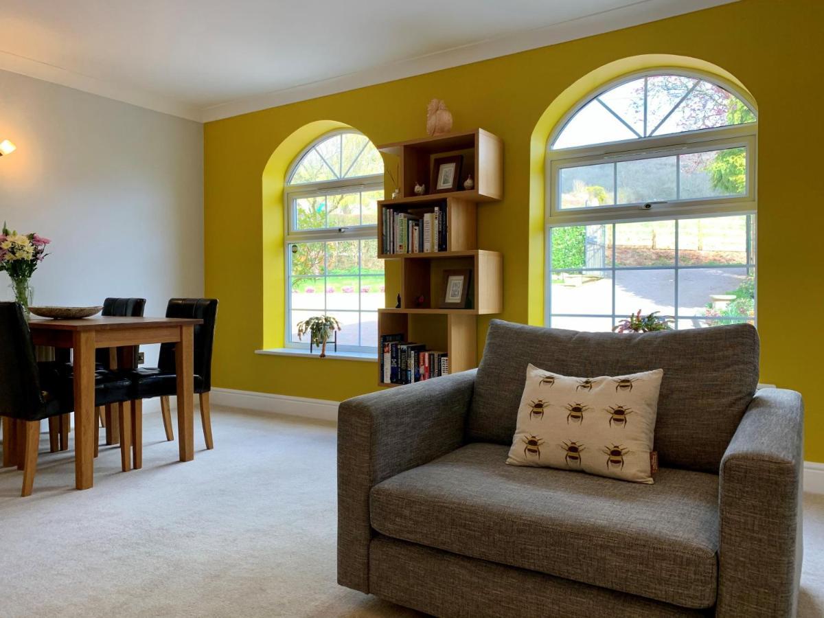 Homelands Apartment Cheltenham Buitenkant foto